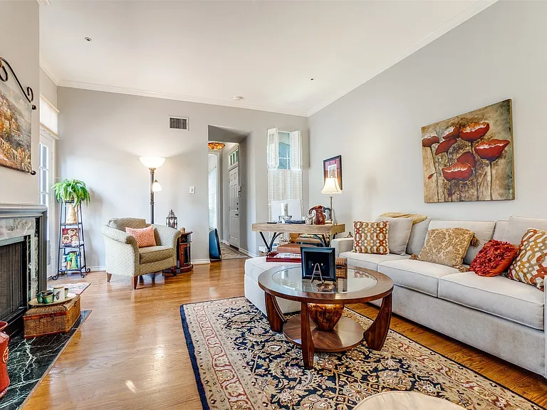 4232 McKinney Ave #111 — Photo 5