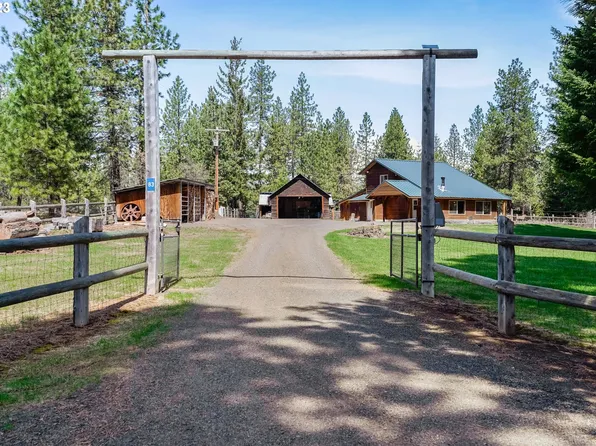 83 Jennings Rd, Trout Lake, WA 98650