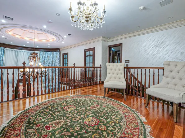 112-38 72nd Avenue image 11 of 21