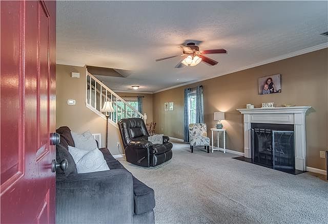 2nd image of 1740 Aaronwood Dr