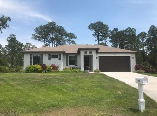 1210 Henry Ave, Lehigh Acres, FL 33972