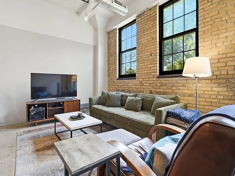 730 Stinson Blvd #124 — Photo 3