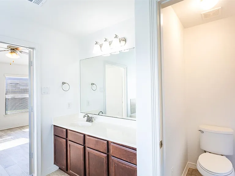 9918 Hideaway Bend Ln — Photo 27
