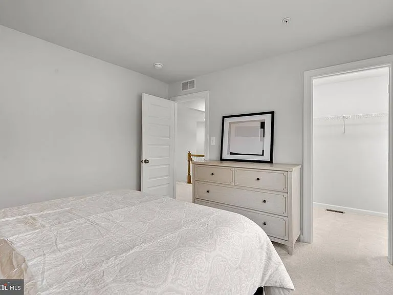 5604 Big Huntingdon Ln — Photo 36