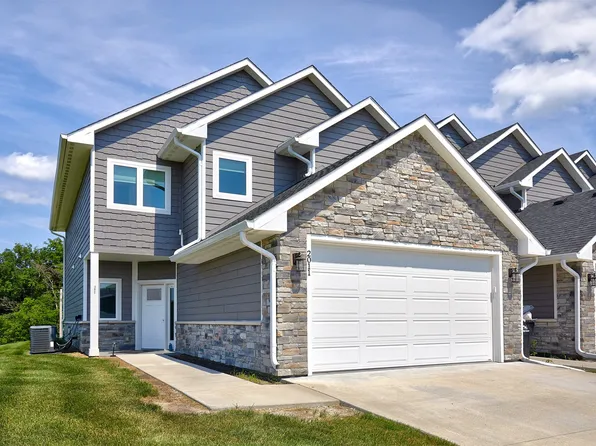 2011 Ammann Dr, Adel, IA 50003