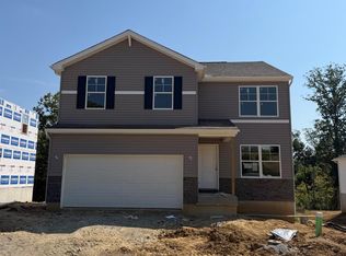 130 Woodcreek Ln, New Richmond, OH 45157