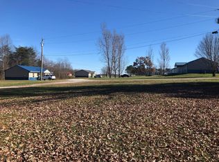 1808 Roslin Rd, Jamestown, TN 38556