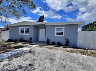 266 NE 42nd St, Deerfield Beach, FL 33064