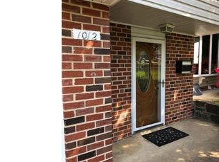 1012 Norvelt Dr, Philadelphia, PA 19115