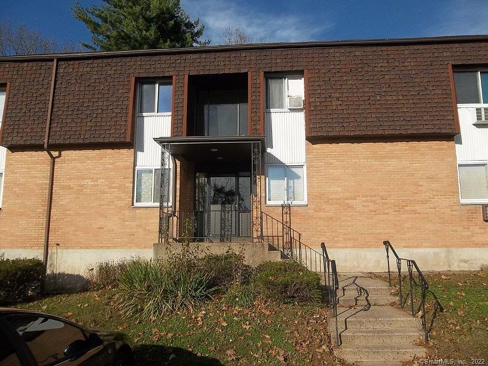 Springhill Condominiums 465 Crown St Meriden CT Zillow