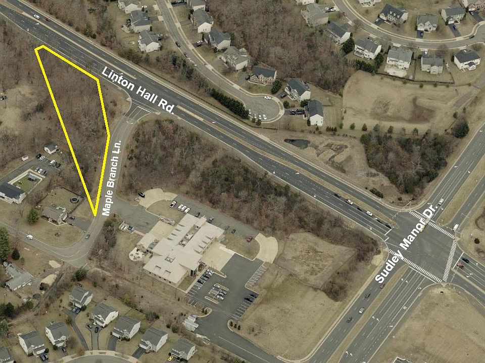 2nd image of 12711 Maple Branch Ln