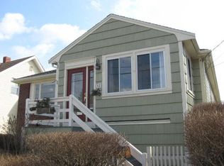 32 K St, Hull, MA 02045
