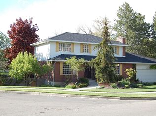 9616 S Chylene Dr, Sandy, UT 84092