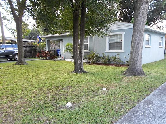 2nd image of 2307 W Norfolk St