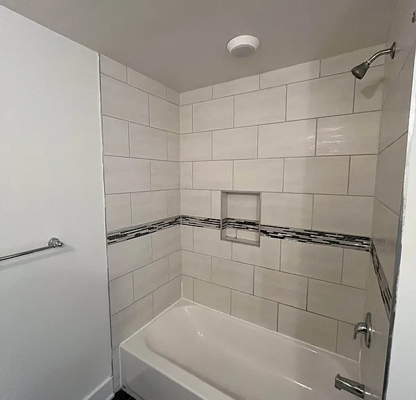 1219 N 5th St #2 — Photo 10