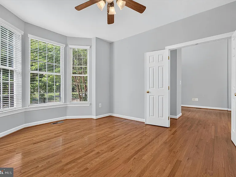 25670 S Village Dr — Photo 9