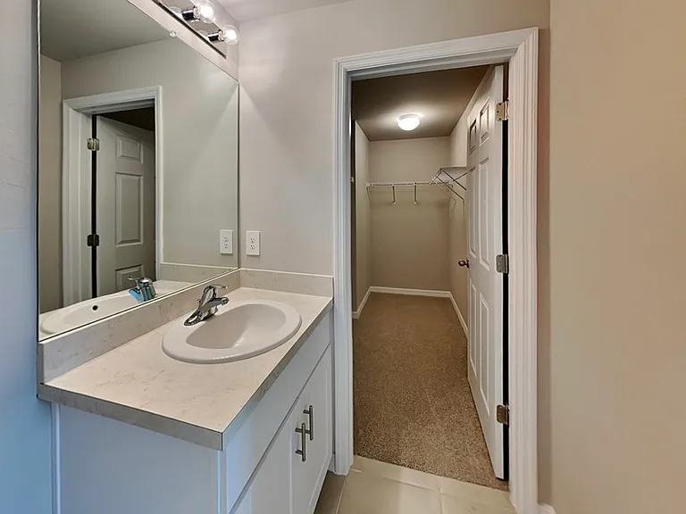 4731 Gillot Blvd — Photo 12
