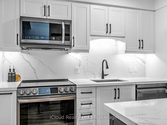 5th image of 201 Carlaw Ave #244