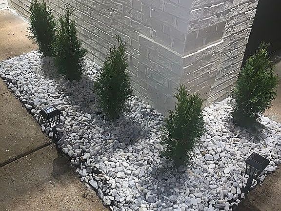 4th image of 107 Westover Hts