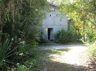 355 Wheeler St, De Leon Springs, FL 32130