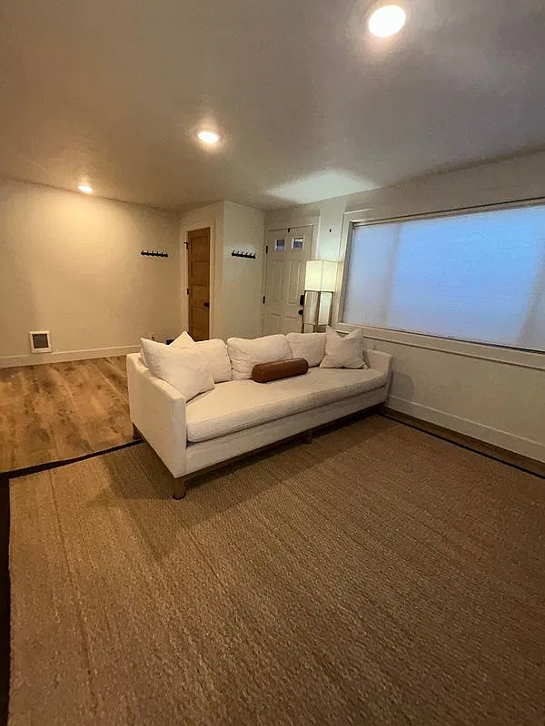 1 bed, 465 sqft, $1,150 — Photo 4