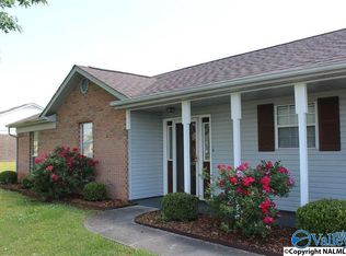 109 Brenna Ln, Hazel Green, AL 35750