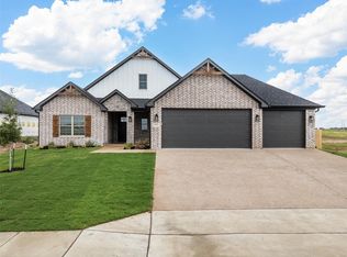 1320 Promised Land Rd, Hewitt, TX 76643