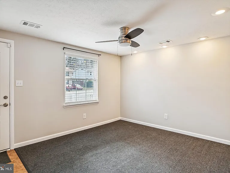 3512 Old Crown Dr — Photo 7