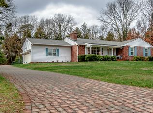 43 Ski Hill Dr, Bedminster, NJ 07921