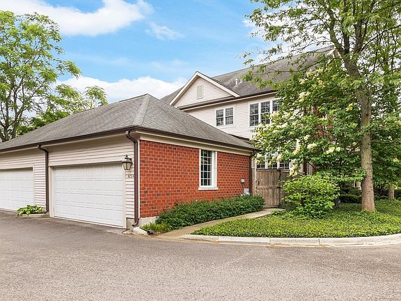 Attached 2 car garage