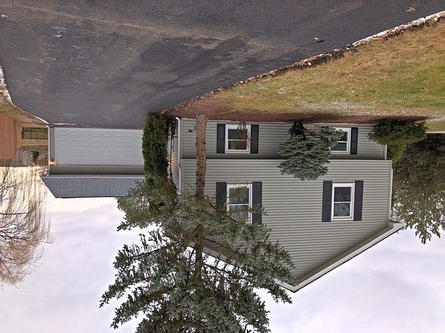 1st image of 51 Evergreen Dr
