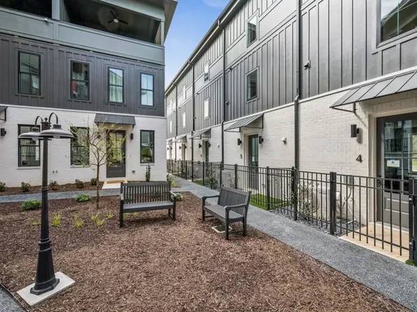 1160 Boulevard Se #4, Atlanta, GA 30312