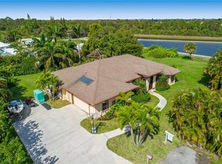 1484 NE Oak Lane Dr, Jensen Beach, FL 34957