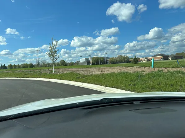 119 N Orchard Ave, Fremont, MI 49412