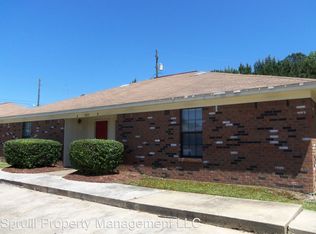 108 E Garrard Rd APT 202A, Starkville, MS 39759