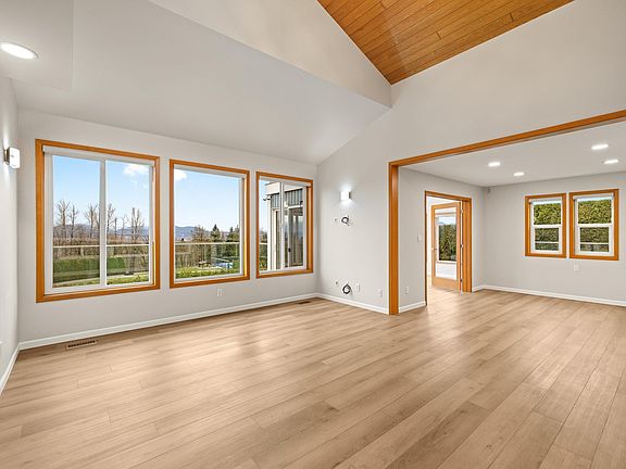 5th image of 3755 Clearbrook Rd #3