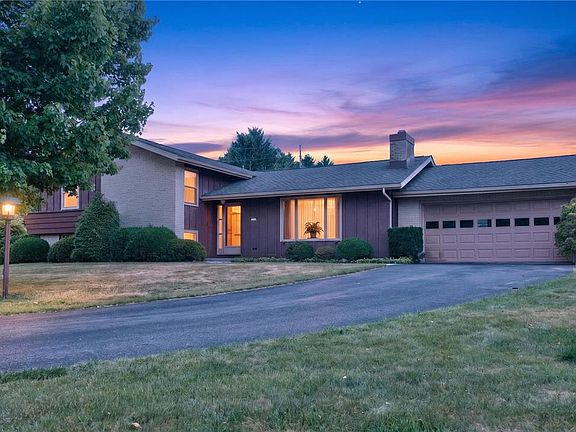 2nd image of 3548 Ironstone Ct