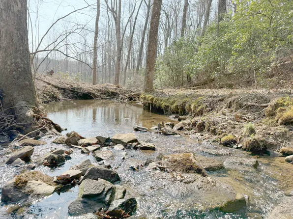 1065 Deerhead Rd, Dunlap, TN 37327