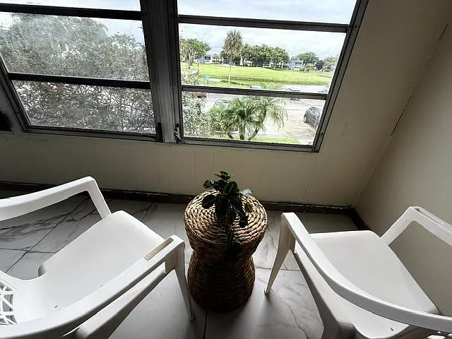 122 Piedmont Way #C — Photo 5