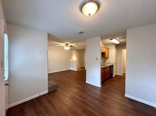 8910 Schick Rd #C, Austin, TX 78729