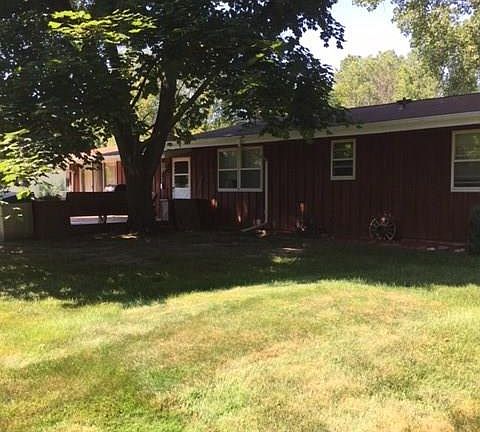 3rd image of 3034 Mayfield Dr