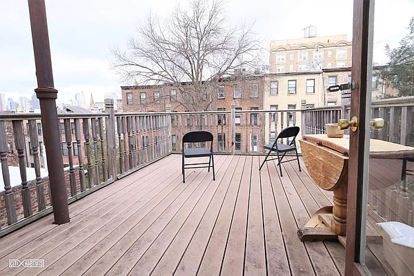 Rented by Citi Habitats | media 31