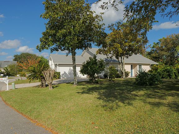 2nd image of 125 Alsace Ct