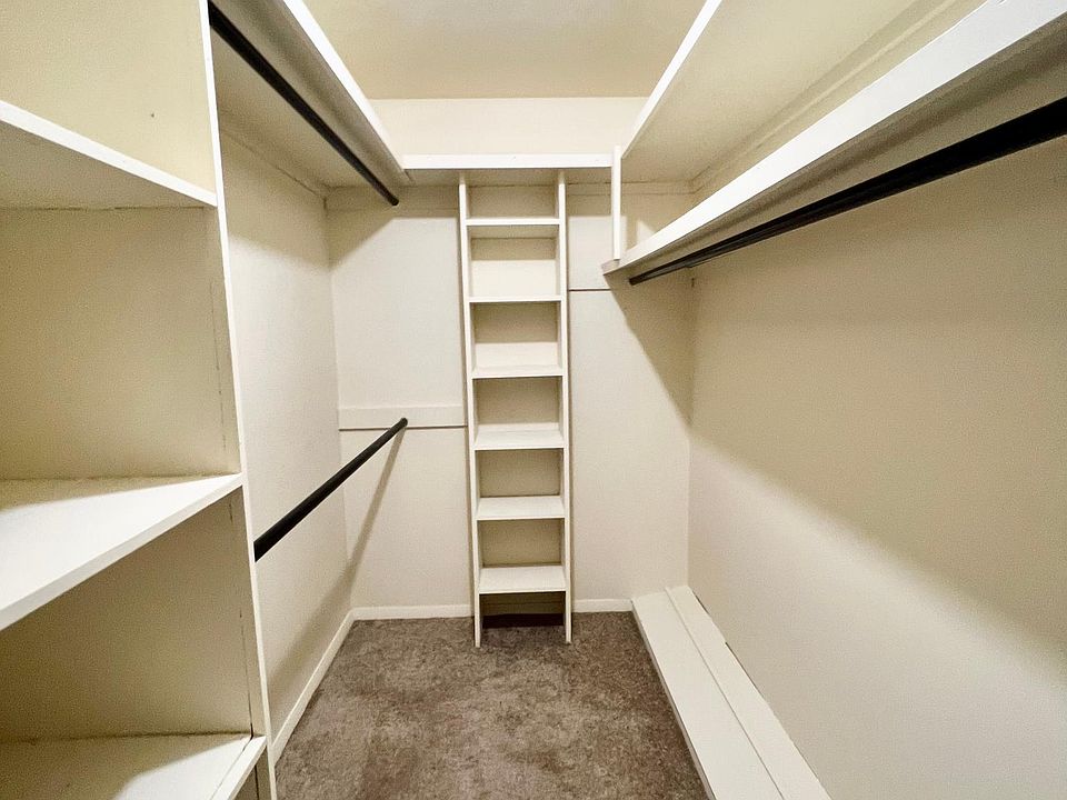 2nd image of 1 Frederick St APT 205