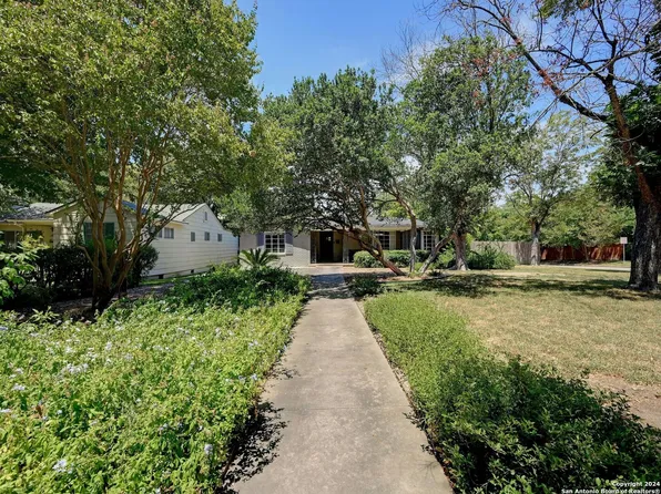 187 E ELMVIEW PLACE, San Antonio, TX 78209