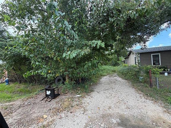 5th image of 12009 Anchick St