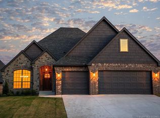 6005 S 13th St, Broken Arrow, OK 74011