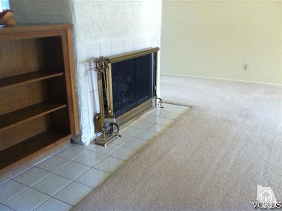 4th image of 619 Indian Wells Ln