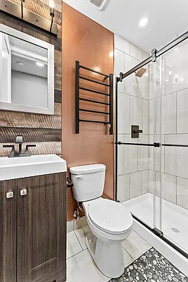 Rented by Compass | media 16