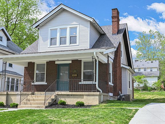 2nd image of 3112 Schubert Ave